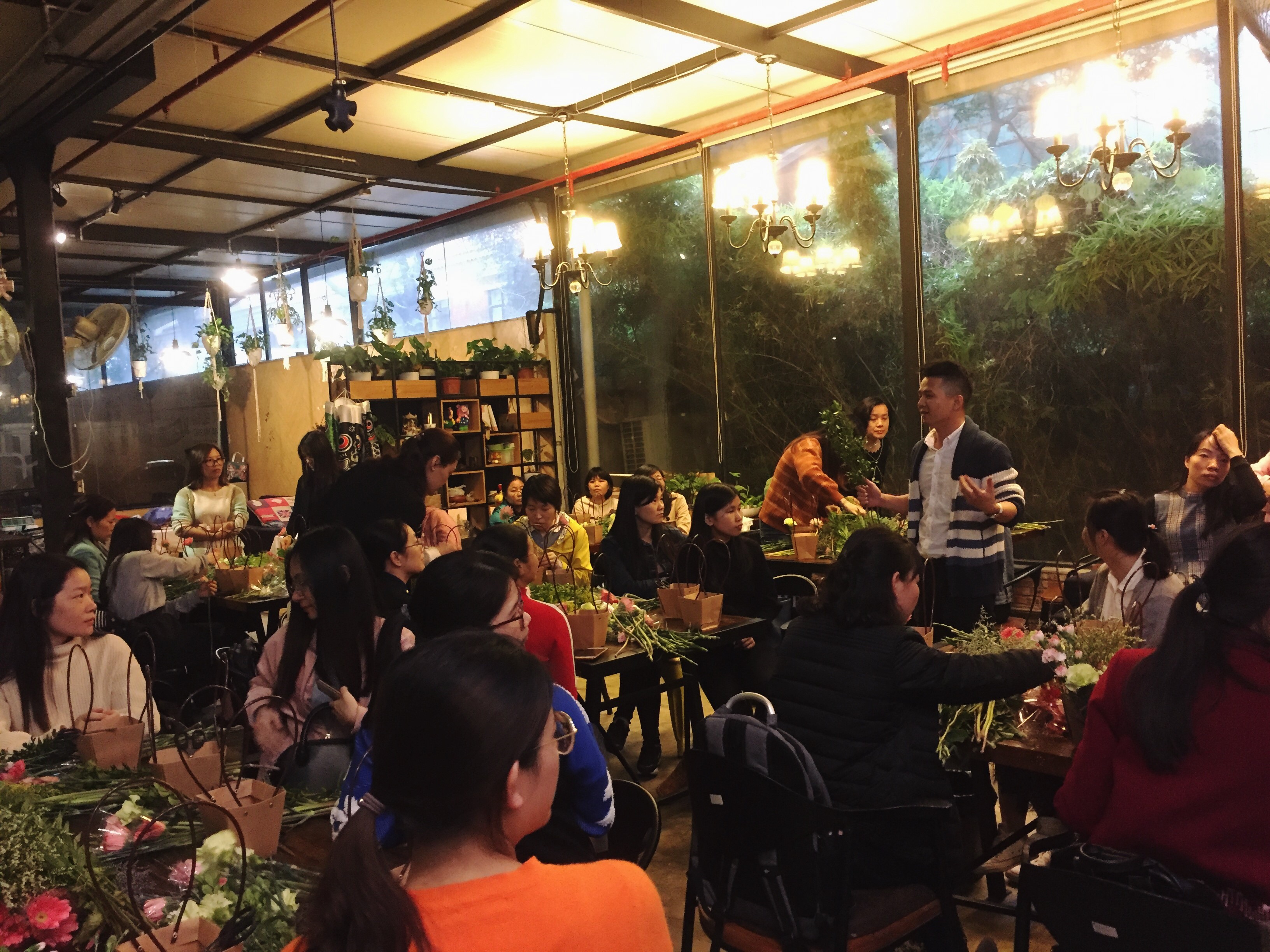 �й����ط�����(�ɷ�)���޹�˾-�ٷ���վ