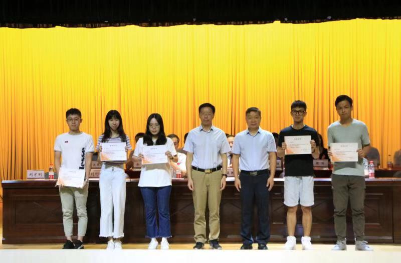 Öйú¡¤±Ø·¢¼¯ÍÅ(¹É·Ý)ÓÐÏÞ¹«Ë¾-¹Ù·½ÍøÕ¾